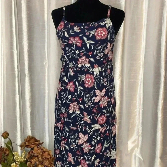 Old Navy XXL(16) Navy Floral Spaghetti Straps Crinkle Maxi Dress - Picture 2 of 9